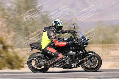 media/Dec-04-2025-Racers Edge (Thu) [[5ebc9f124d]]/3-B Group/5-Session 2 Turn 2 inside Speed Pans/